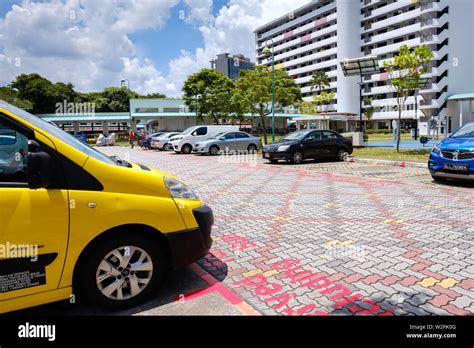 hdb car park 24 hrs hotline|HDB .